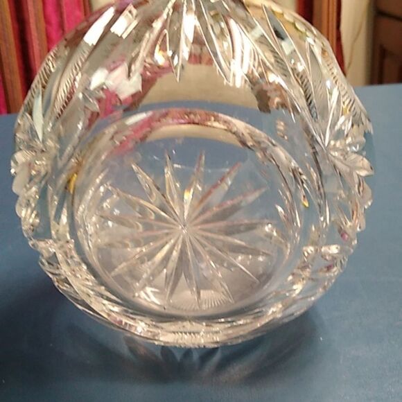 Elegant Crystal Cut Glass Posy Bowl/Vase Cottagecore - Picture 4 of 6
